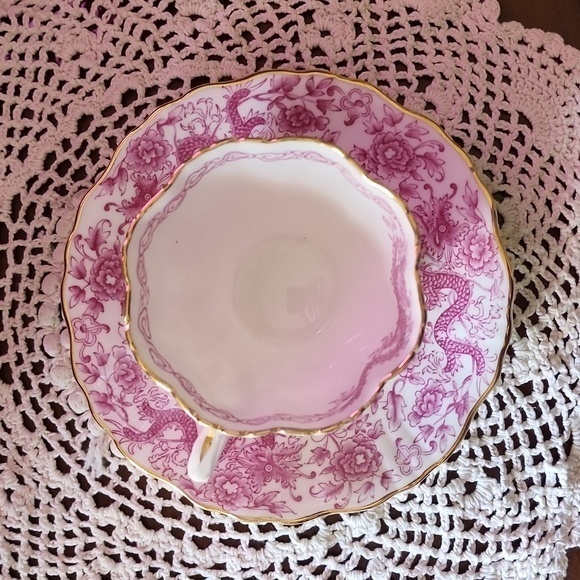 Pekin fine bone china cup an‎ saucer - Picture 2 of 9